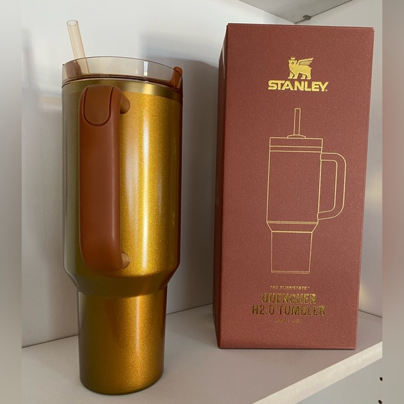 Stanley Copper Tinsel Quencher Tumbler New in Bow - Picture 3 of 9